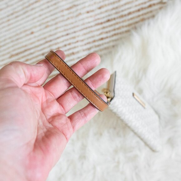 *LIKE NEW!* MICHAEL KORS MK LOGO SMARTPHONE WALLET WRISTLET White/Gray/Gold - Picture 6 of 12